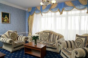 Tsarskiy Dvor