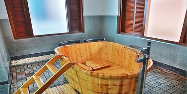 Estuary Sarovar Premiere , Poovar Island