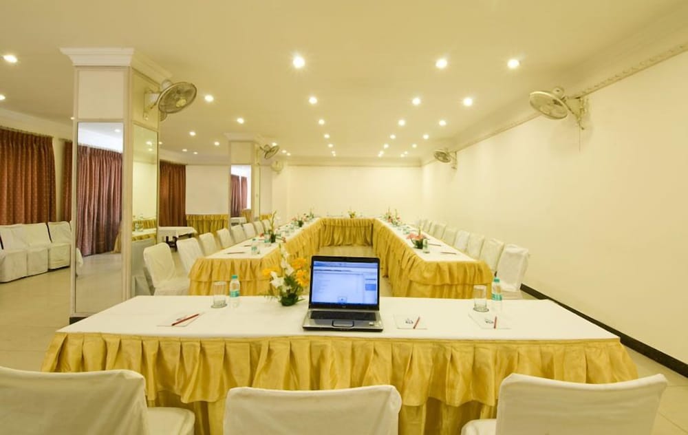 Grand Hotel Agra