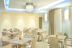 Nissaki Beach Hotel