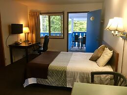 Fuller Lake Motel