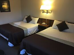 Fuller Lake Motel