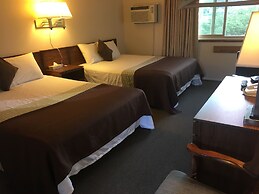 Fuller Lake Motel