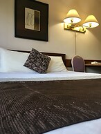 Fuller Lake Motel