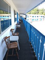 Fuller Lake Motel