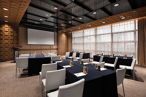 New World Wuhan Hotel