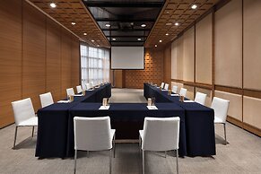 New World Wuhan Hotel
