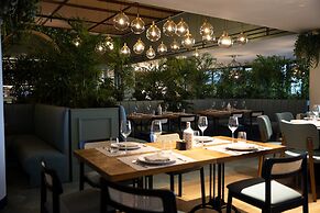 METT Marbella Estepona