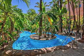 Playacalida Hotel