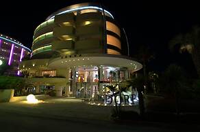 Hotel Waldorf - Premier Resort