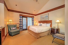 Huff Estates Inn & Winery