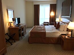 Golden Tulip Sharjah