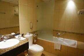 Golden Tulip Sharjah