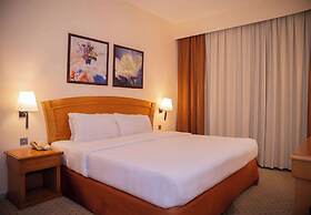 Golden Tulip Sharjah