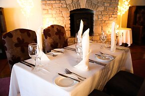 Mulroy Woods Hotel