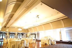 Mulroy Woods Hotel