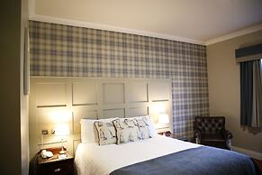 Mulroy Woods Hotel