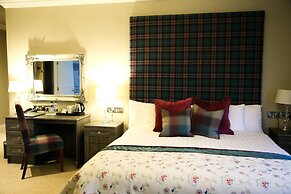 Mulroy Woods Hotel