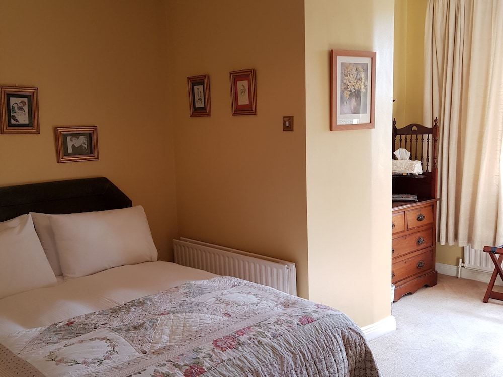 Carrygerry Country House