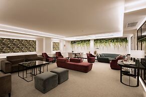 Acacia Suite
