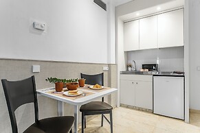 Acacia Suite
