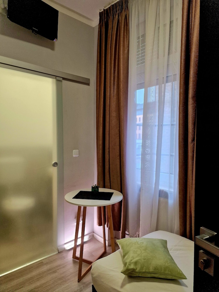 City Hotel Storch