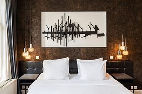 Weber Hotel
