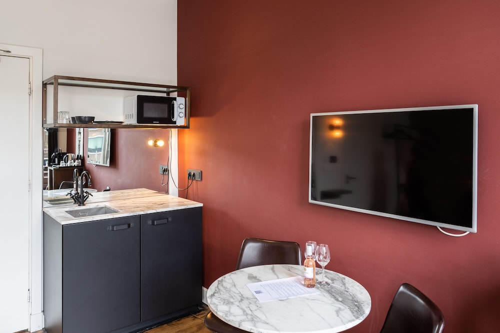 Weber Hotel