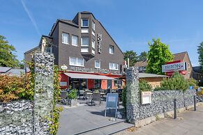 Hotel Triton