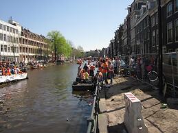 Amsterdam Hostel Uptown