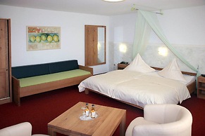 Hotel Restaurant Flora
