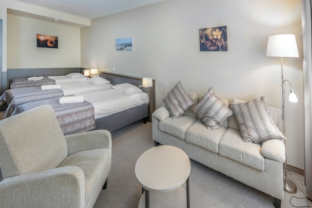 Corvin Hotel Budapest - Corvin wing