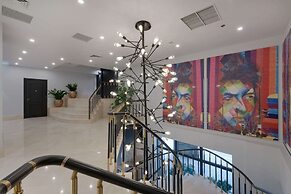 Riviera House