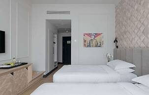Riviera House