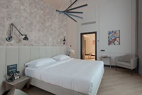 Riviera House