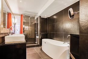 Chalgrin Boutique Hotel
