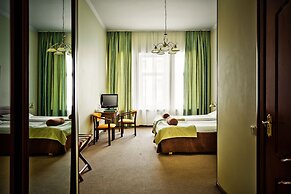 Hotel Shelfort