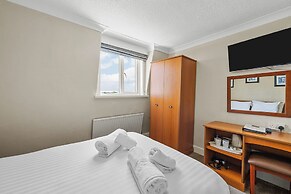 Invicta Hotel