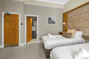 Invicta Hotel
