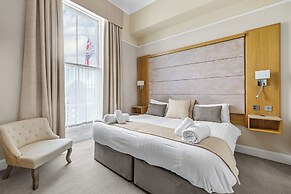 Invicta Hotel