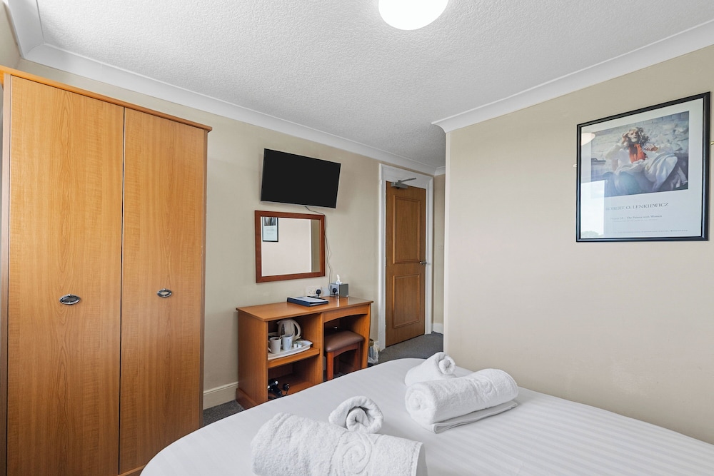 Invicta Hotel