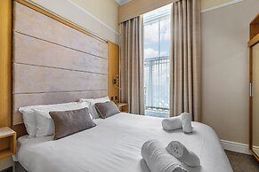 Invicta Hotel