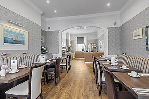 Invicta Hotel