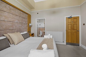 Invicta Hotel