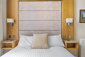 Invicta Hotel