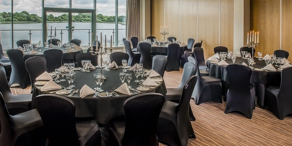 De Vere Cotswold Water Park