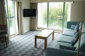 De Vere Cotswold Water Park