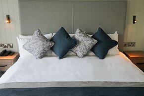 De Vere Cotswold Water Park
