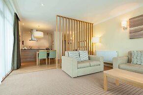 De Vere Cotswold Water Park