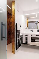 CHRIZZ Rooms